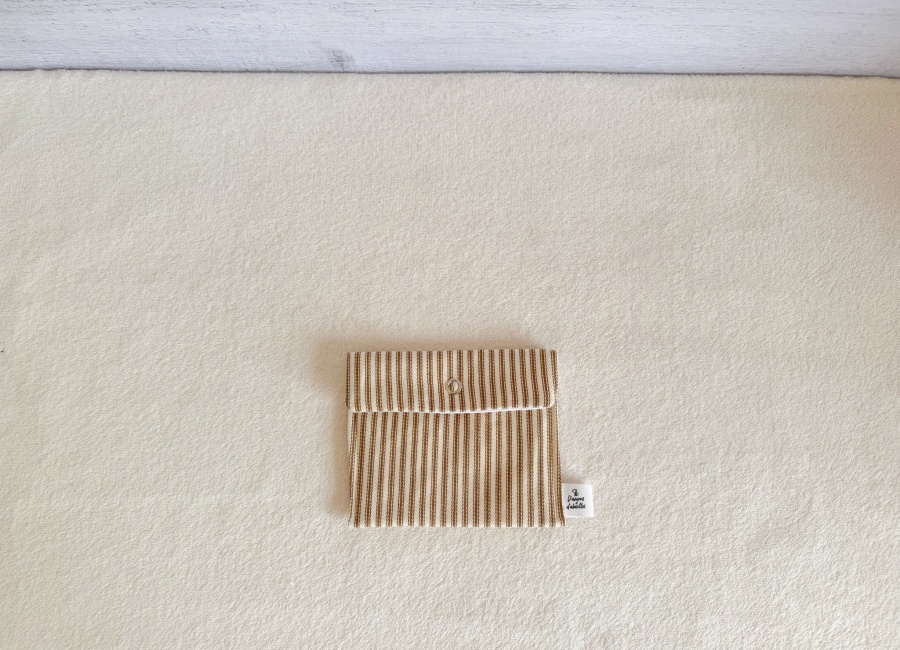 damouretdabeilles_pochette_rayee