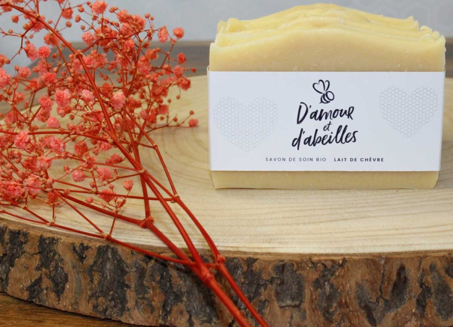savon-soin-chevre-la-vie-est-belle-d-amour-et-d-abeilles_1591
